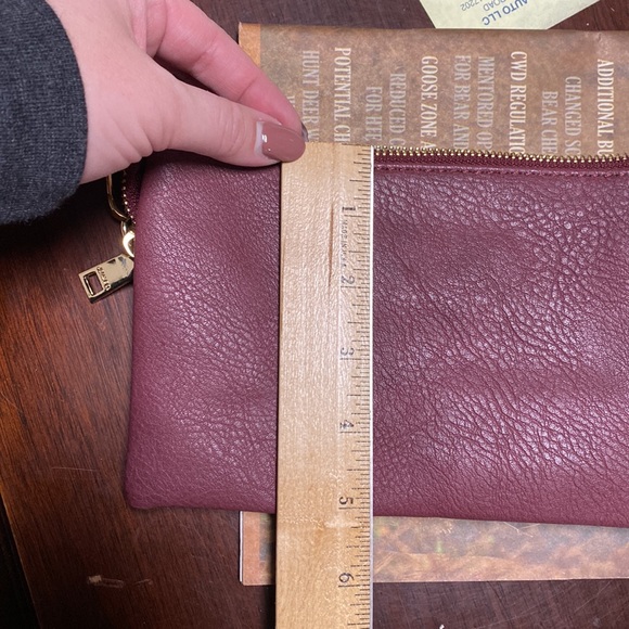 Vegan Jen & Co Purse Crossbody maroon - Picture 5 of 5